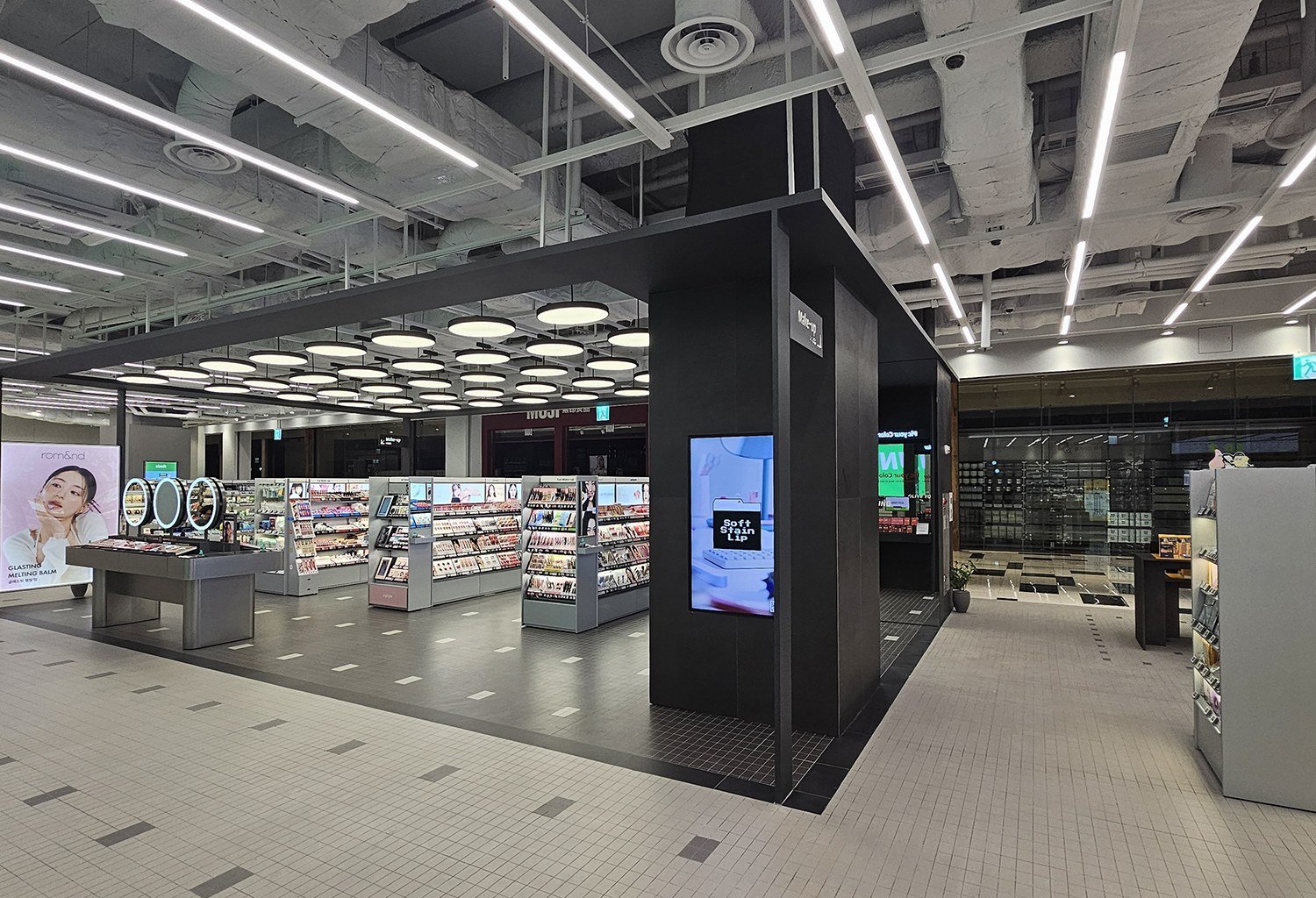 올리브영 여의도 IFC몰점 Olive Young IFC Mall