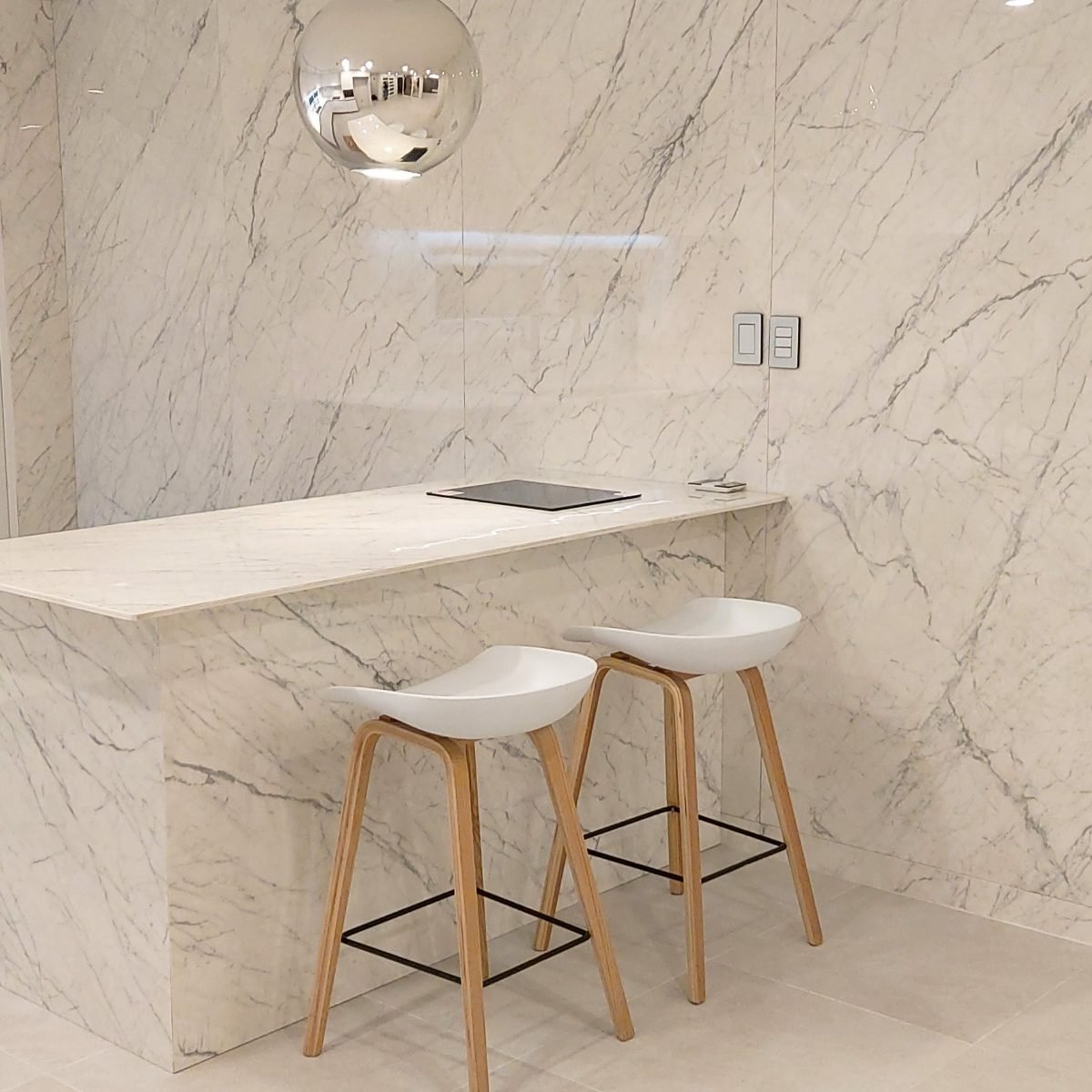 Laminam Statuarietto / 양면포셀린 상판 시공
