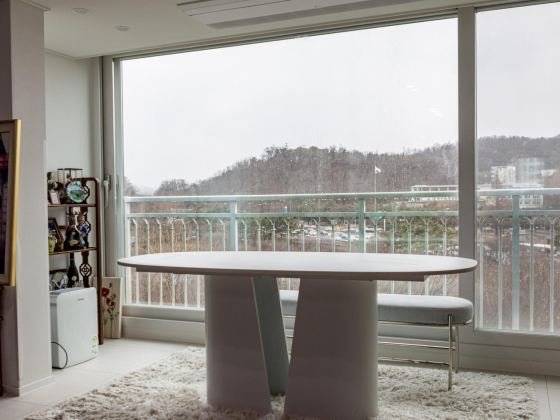 데아 화이트 / Stone White + Stone Grey